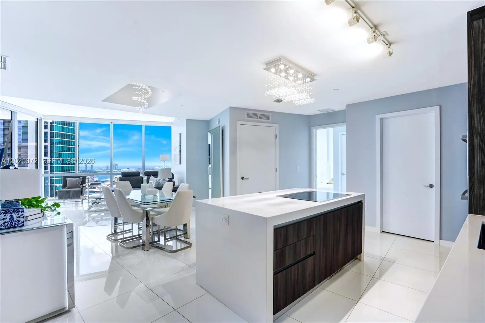 851 NE 1st Ave # 3909, Miami, FL 33132 photo 3