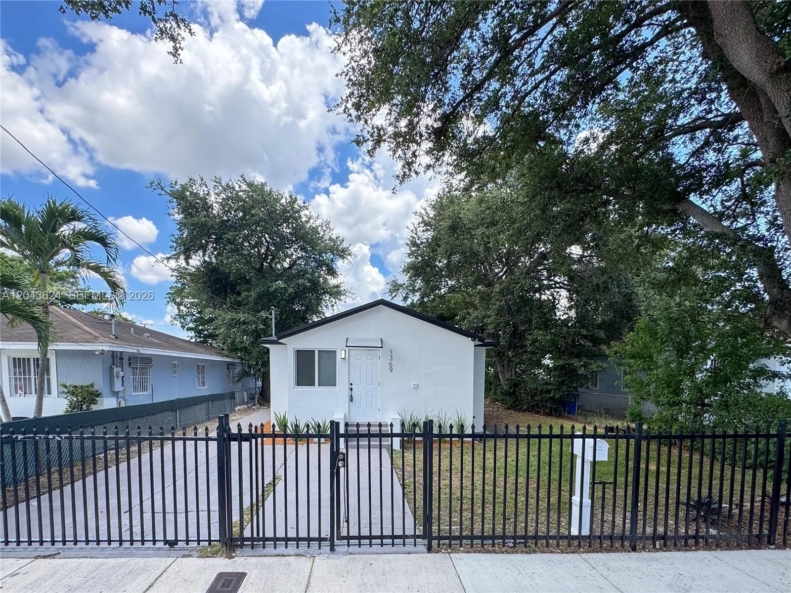 1369 NW 68th Ter, Miami, FL 33147