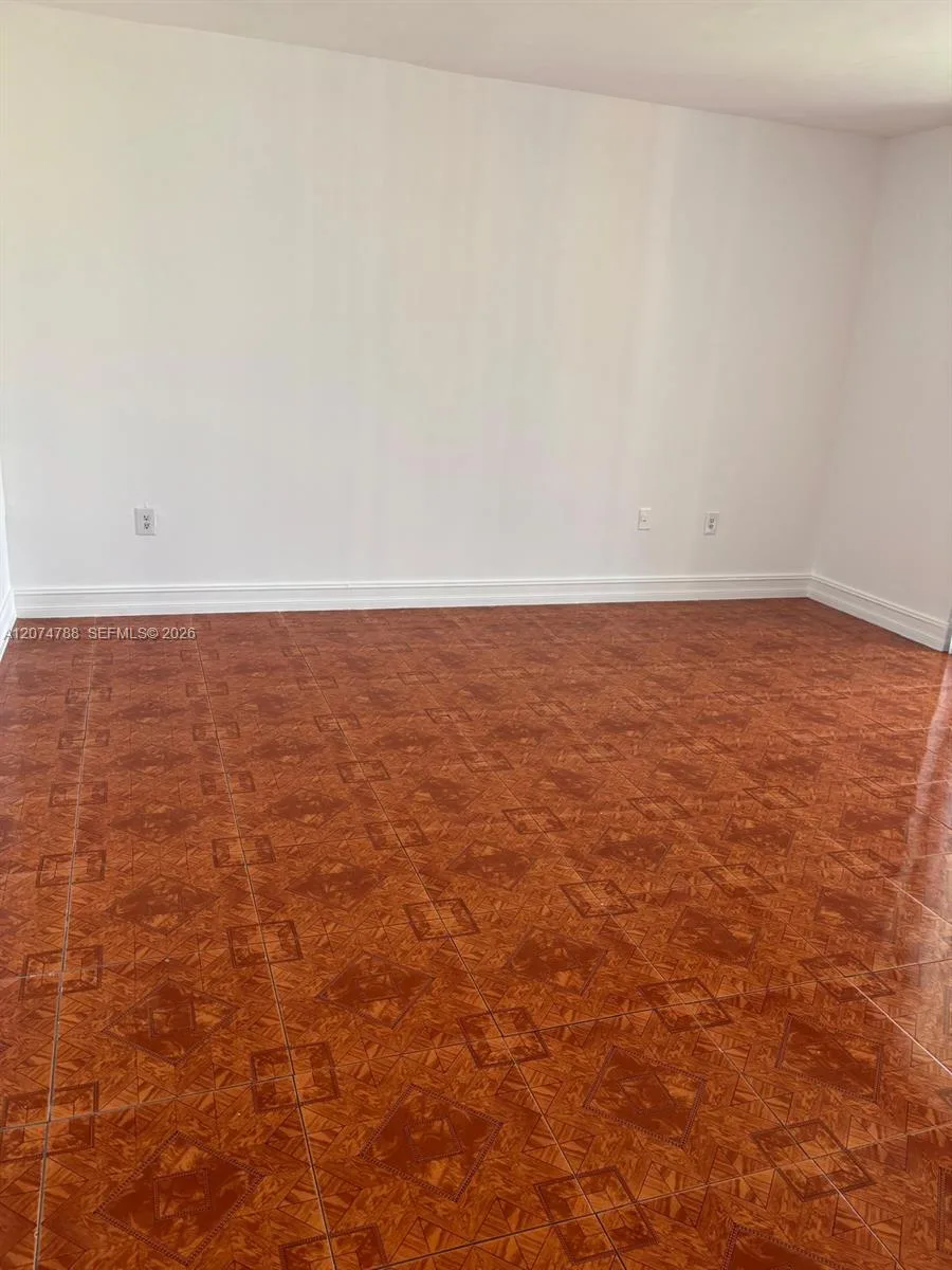 6990 NW 186th St # 4-515, Hialeah, FL 33015 photo 9