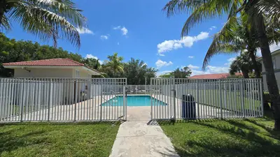 BELVEDERE ISLES CONDO