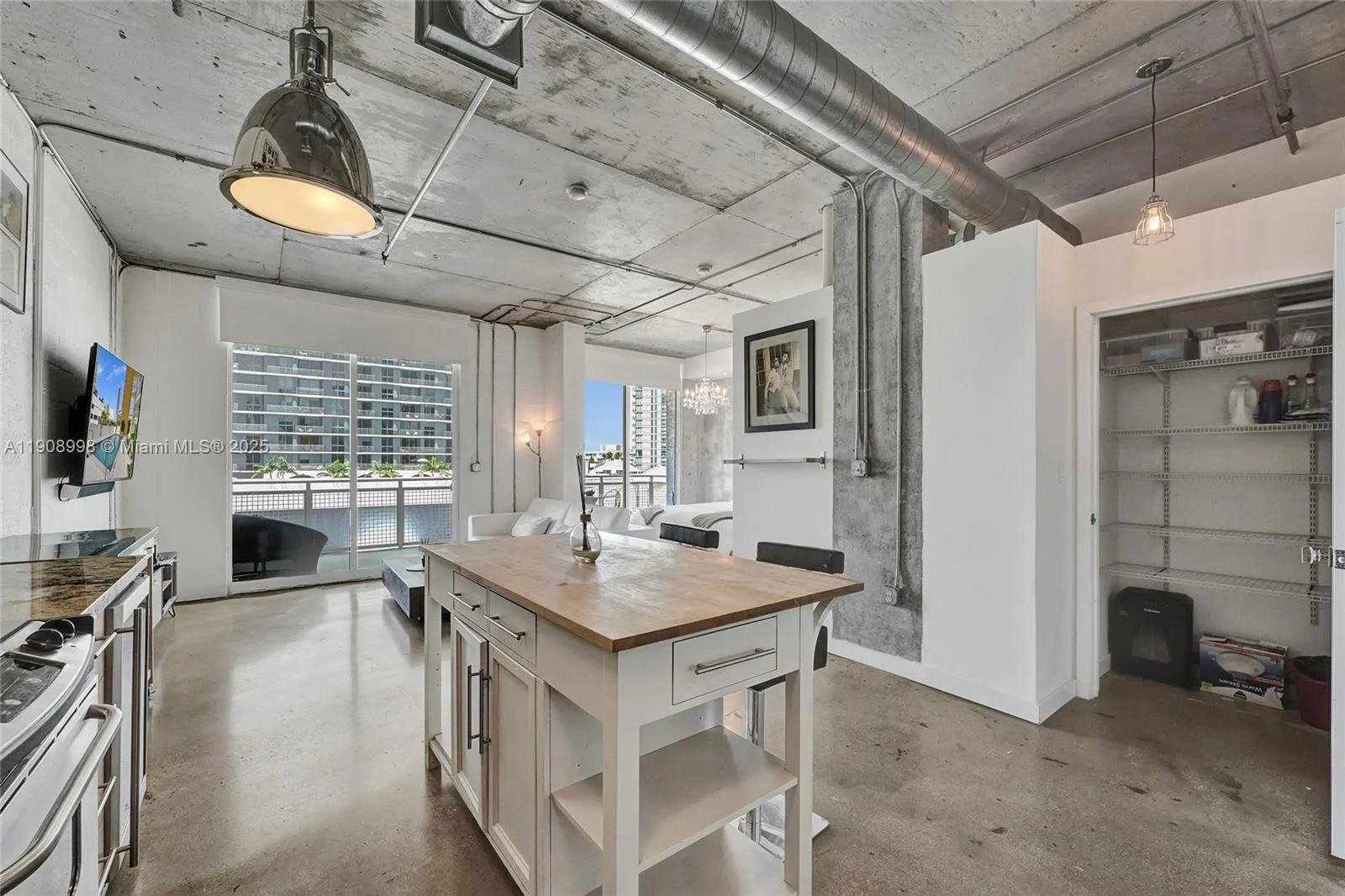 444 NE 30th St # 1007, Miami, FL 33137 photo 5