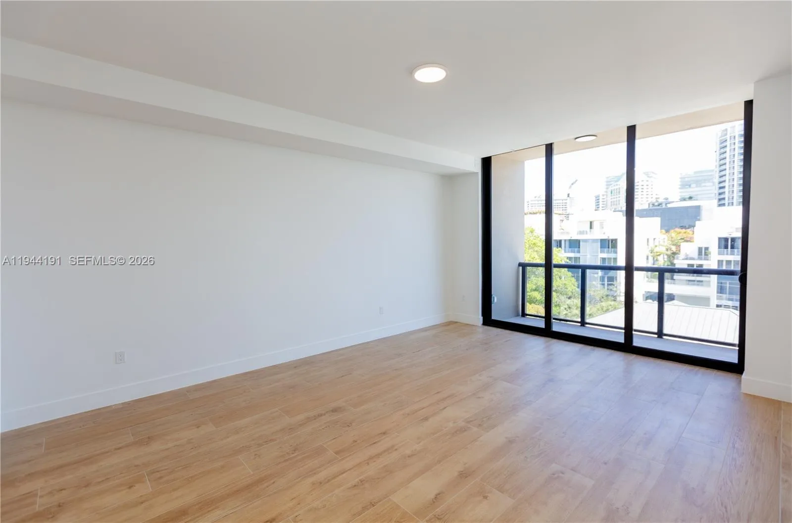 3034 Oak Avenue # 408, Coconut Grove, FL 33133 photo 6