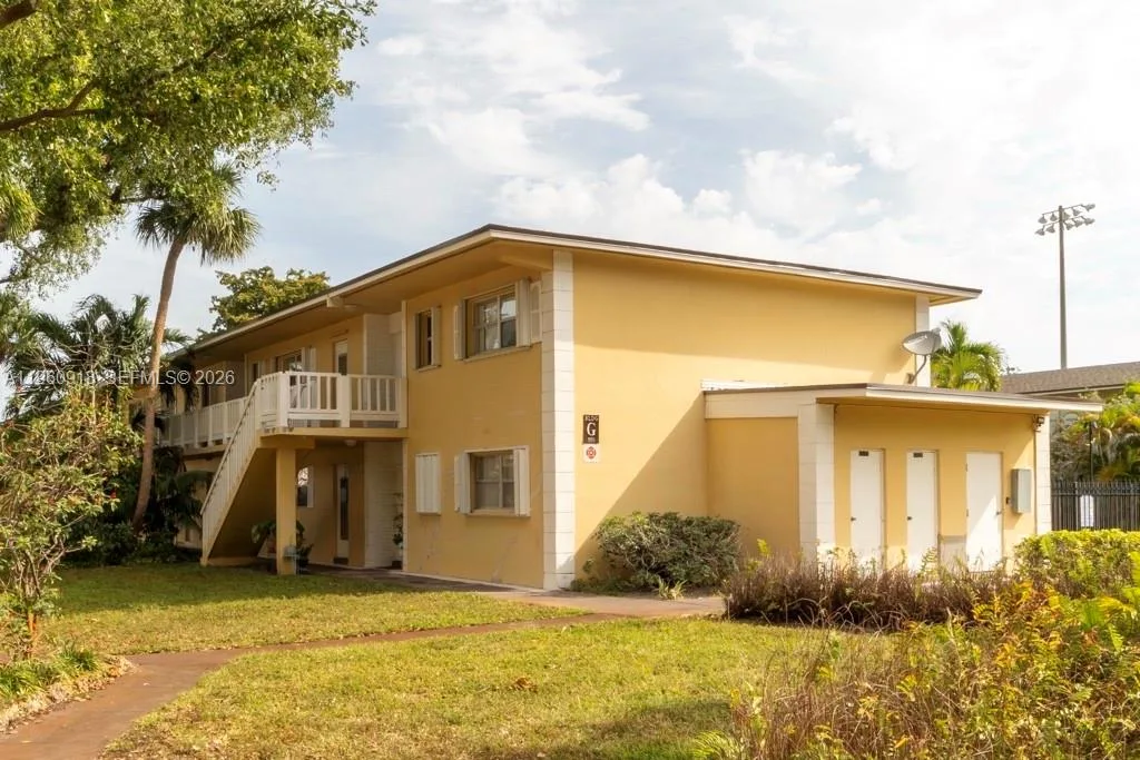 550 SE 2nd Ave # G25, Deerfield Beach, FL 33441 photo 2