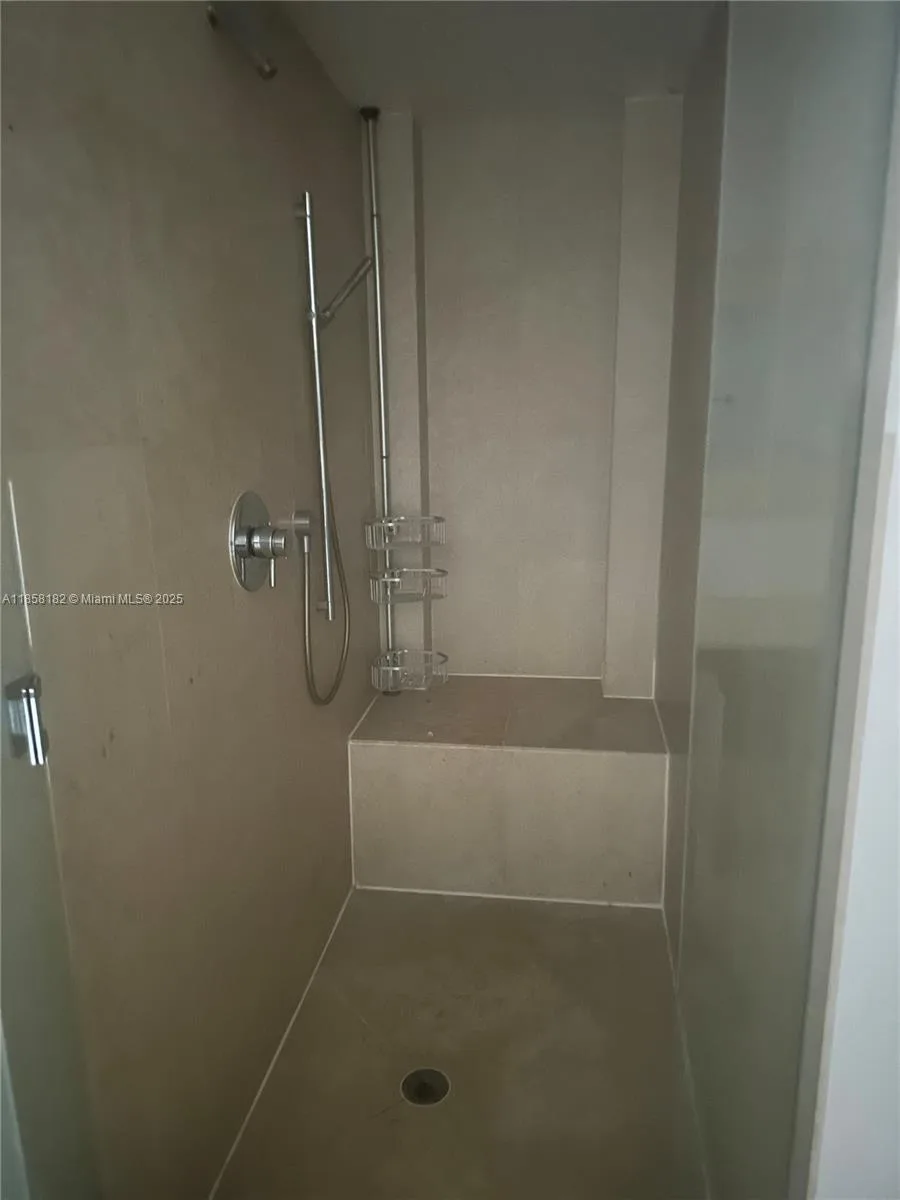 465 Brickell Ave # 3304, Miami, FL 33131 photo 5