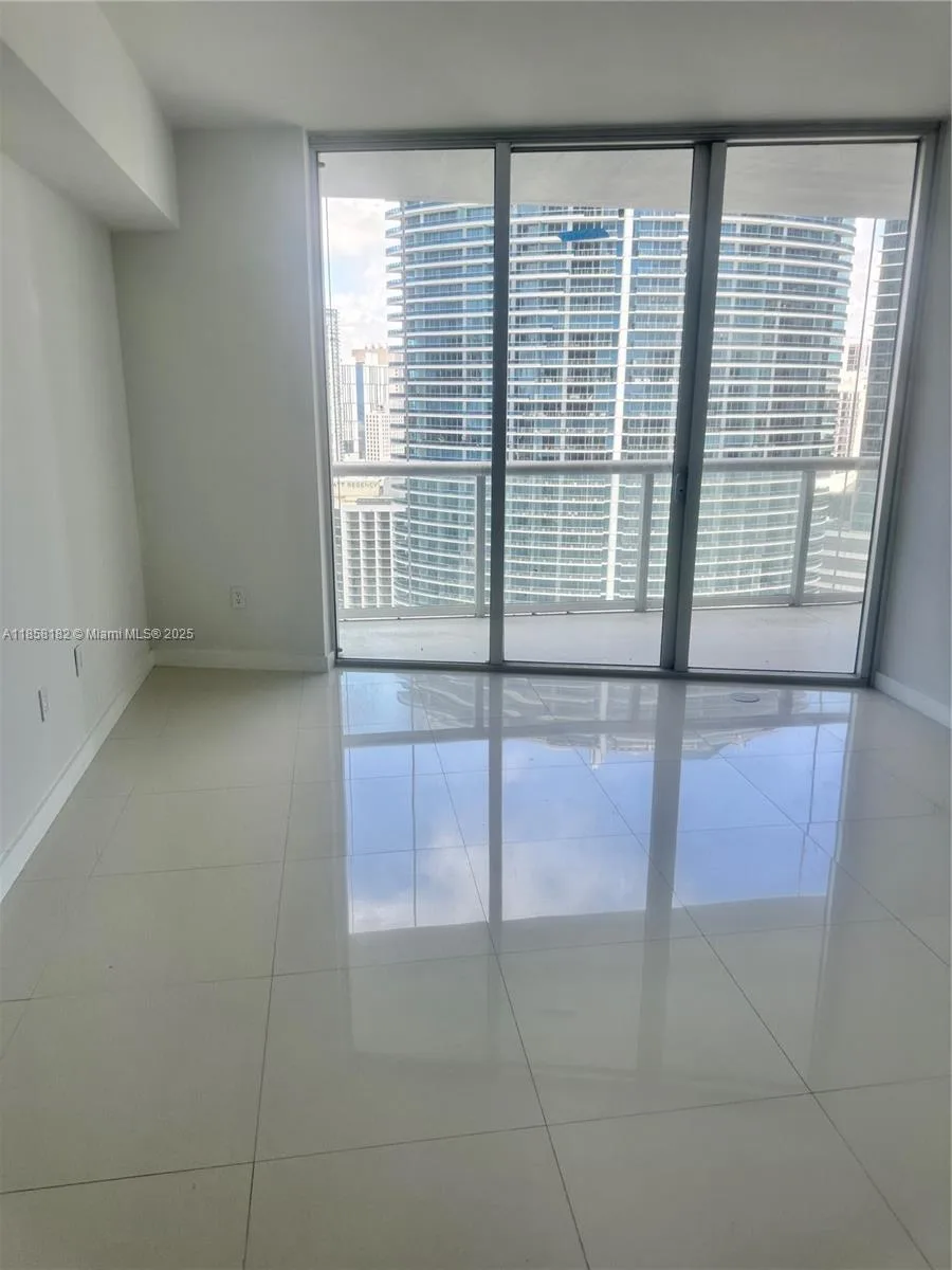 465 Brickell Ave # 3304, Miami, FL 33131 photo 6