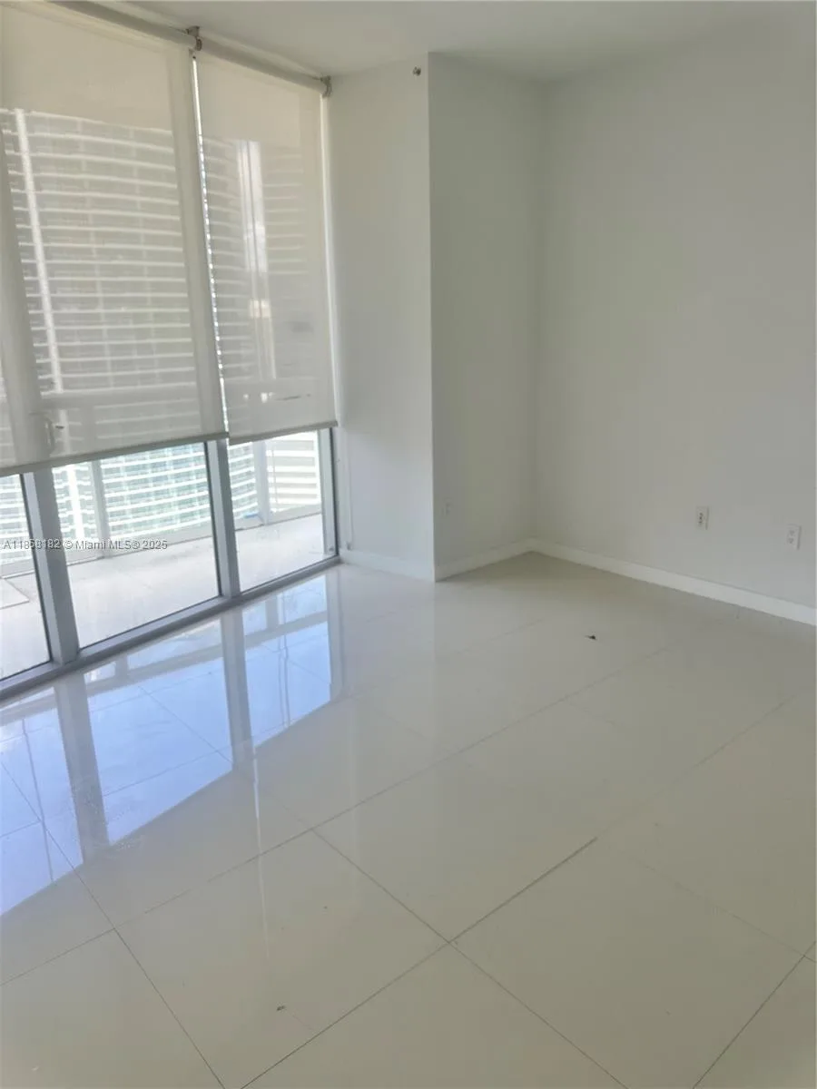 465 Brickell Ave # 3304, Miami, FL 33131 photo 7