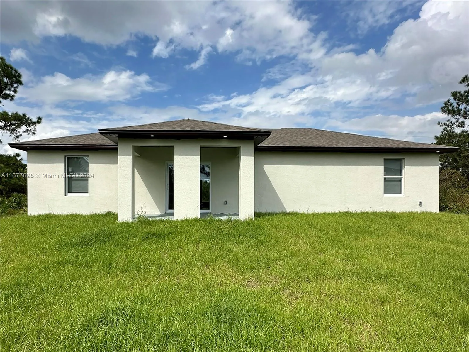 868 Cervantes, Lehigh Acres, FL 33974 photo 4
