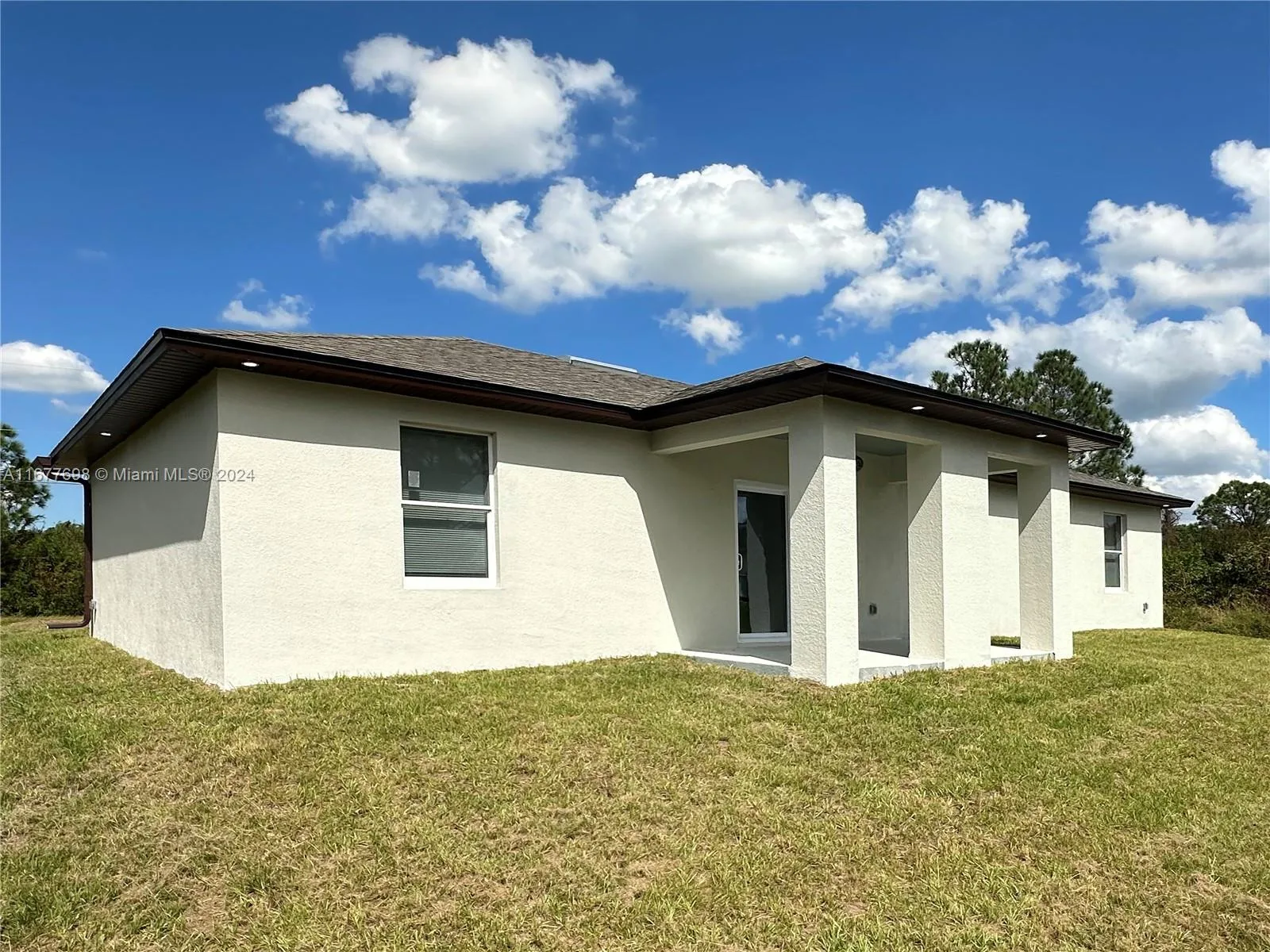 868 Cervantes, Lehigh Acres, FL 33974 photo 5