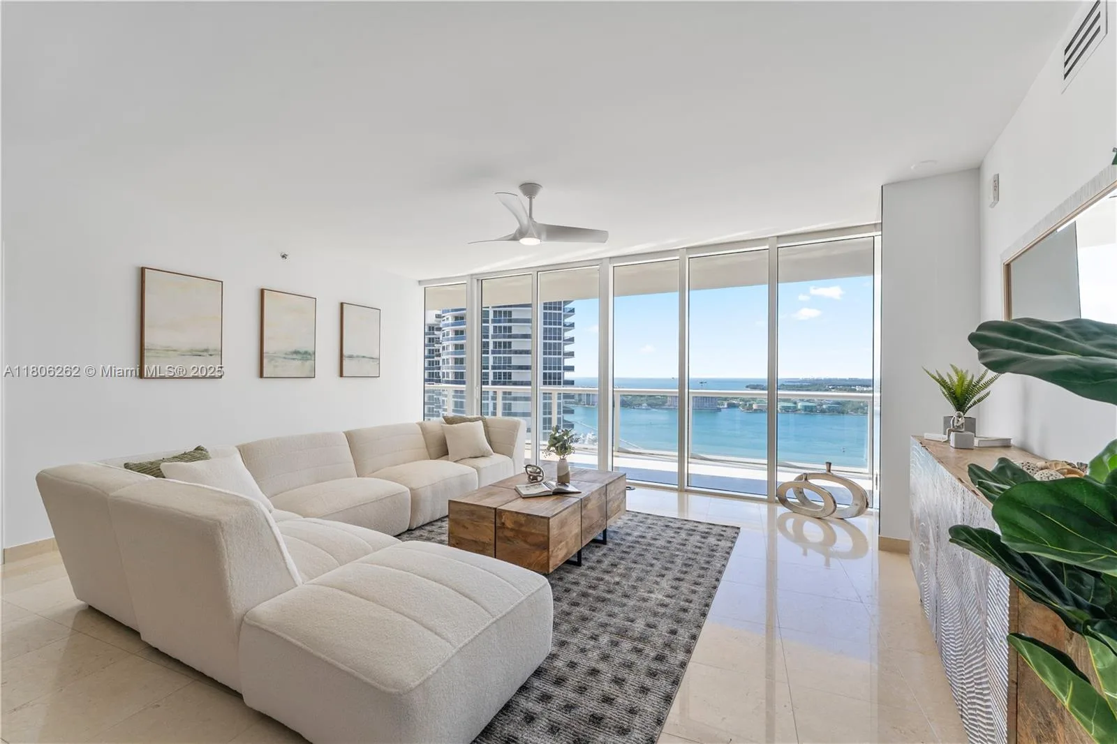 450 Alton Rd # 2703, Miami Beach, FL 33139 photo 2