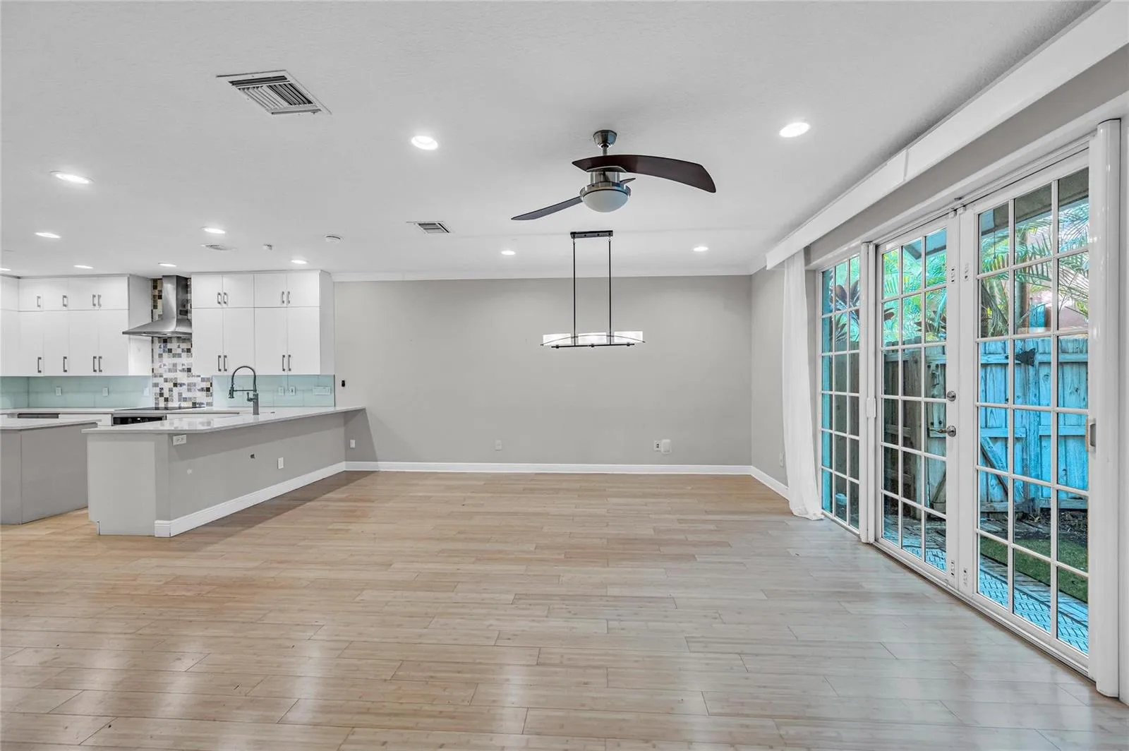 1617 NE 2ND Court, Fort Lauderdale, FL 33301 photo 10