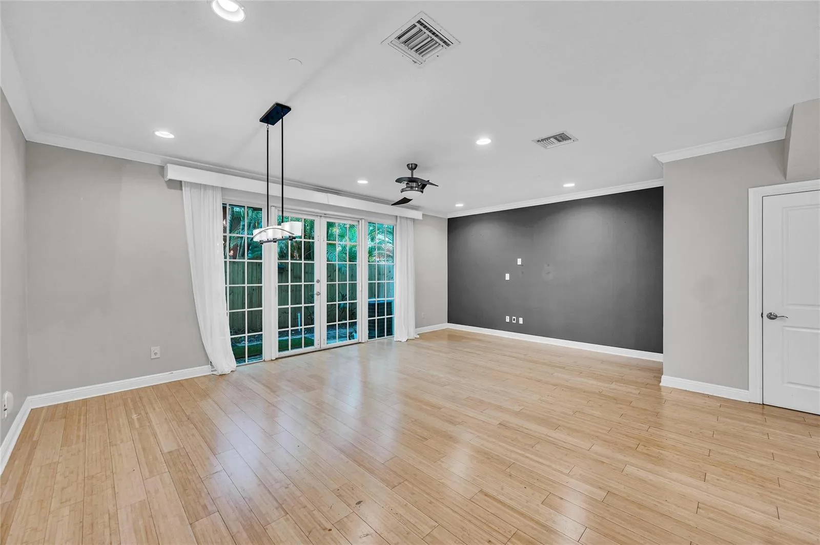 1617 NE 2ND Court, Fort Lauderdale, FL 33301 photo 13