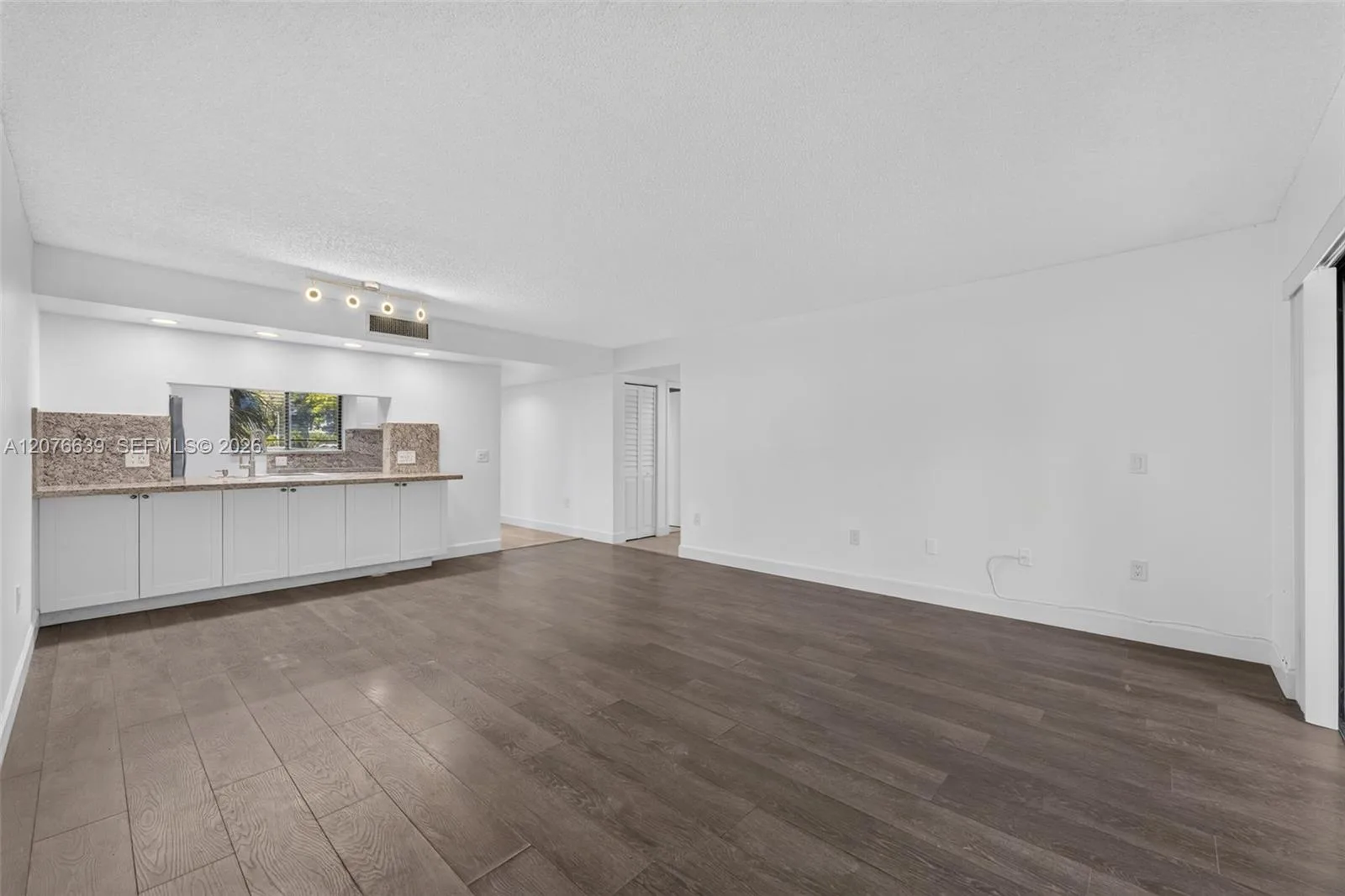 8415 SW 107th Ave # 143W, Miami, FL 33173 photo 7