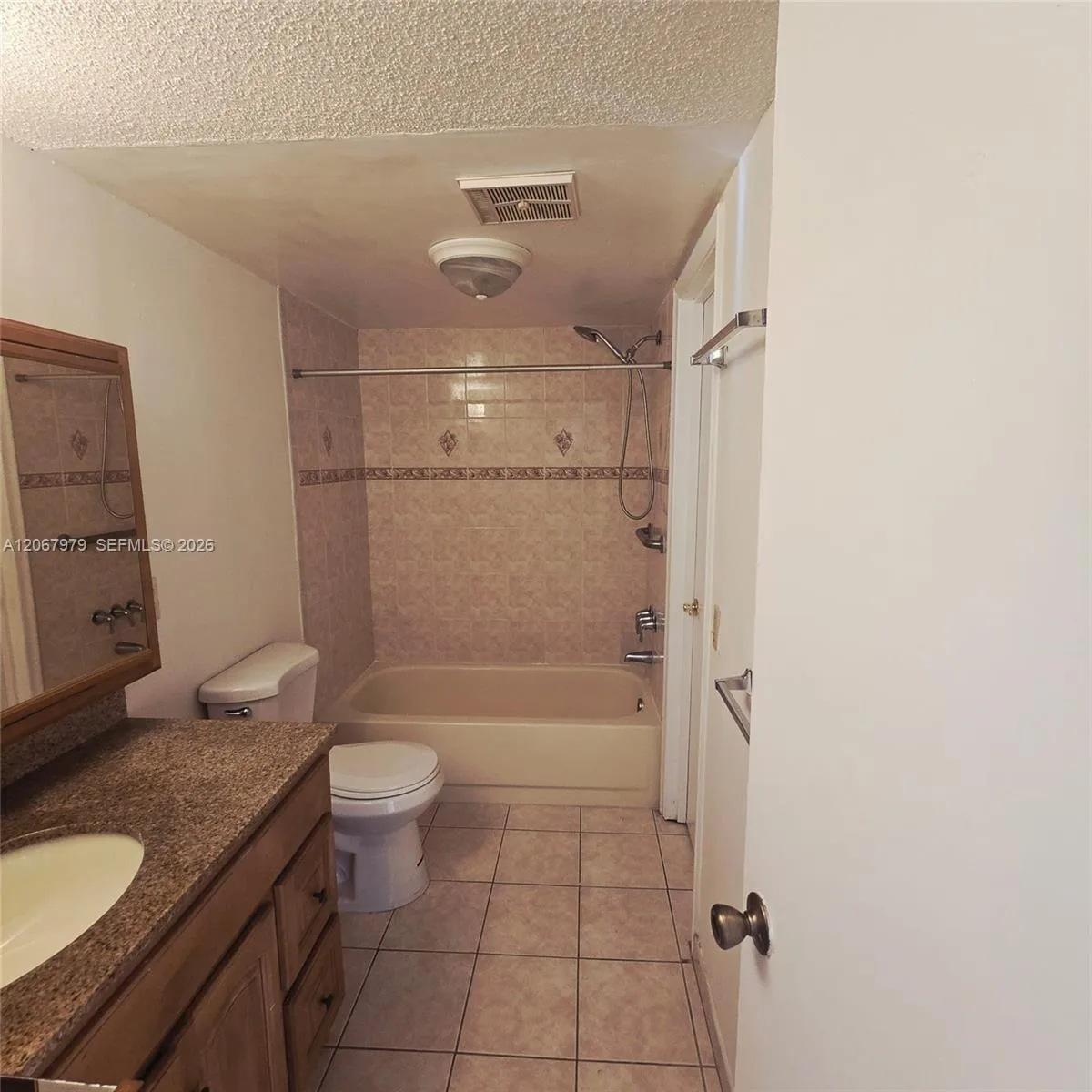 580 NW 114th Ave # 201, Sweetwater, FL 33172 photo 4