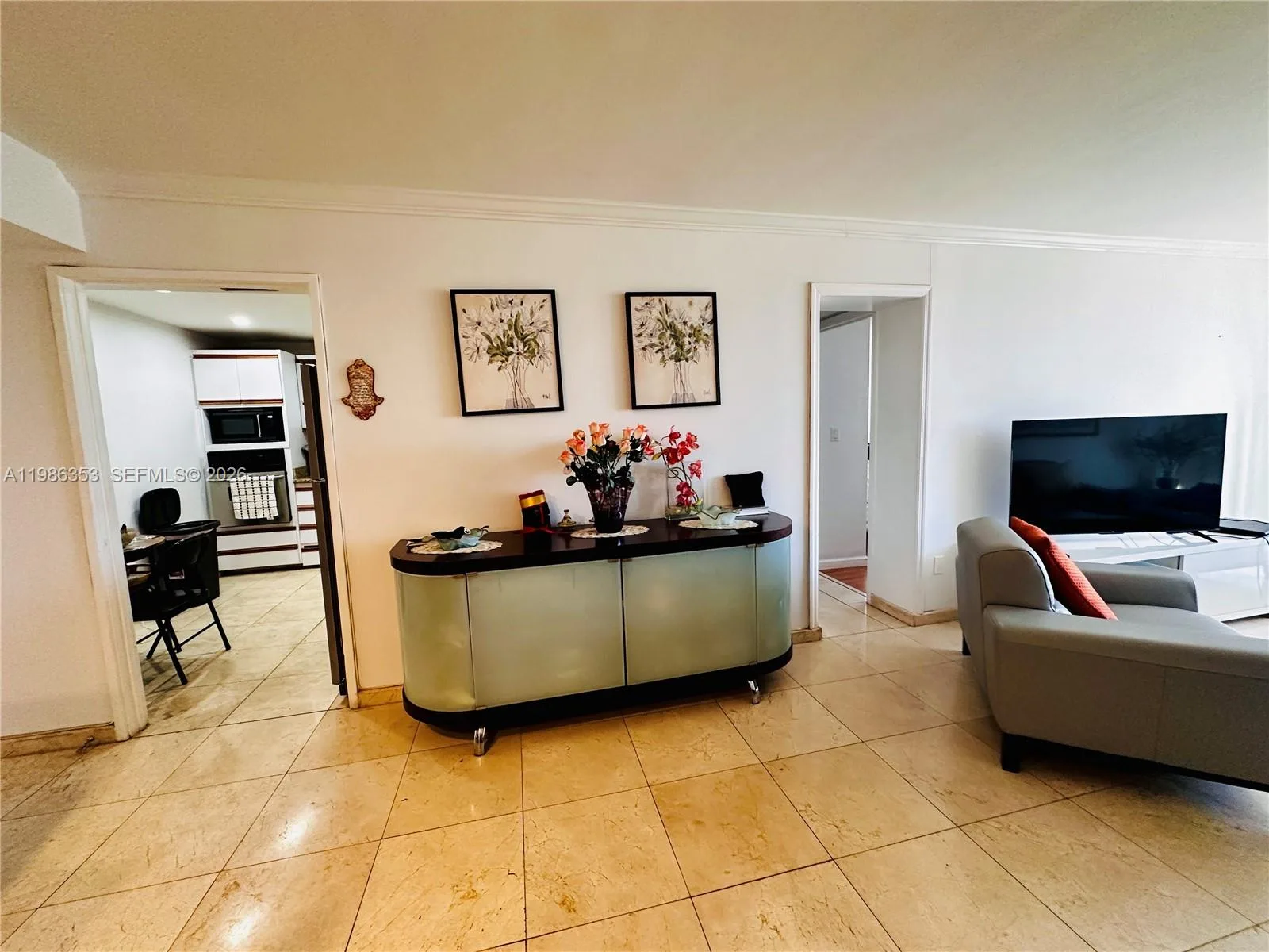 210 174th St # 1104, Sunny Isles Beach, FL 33160 photo 6