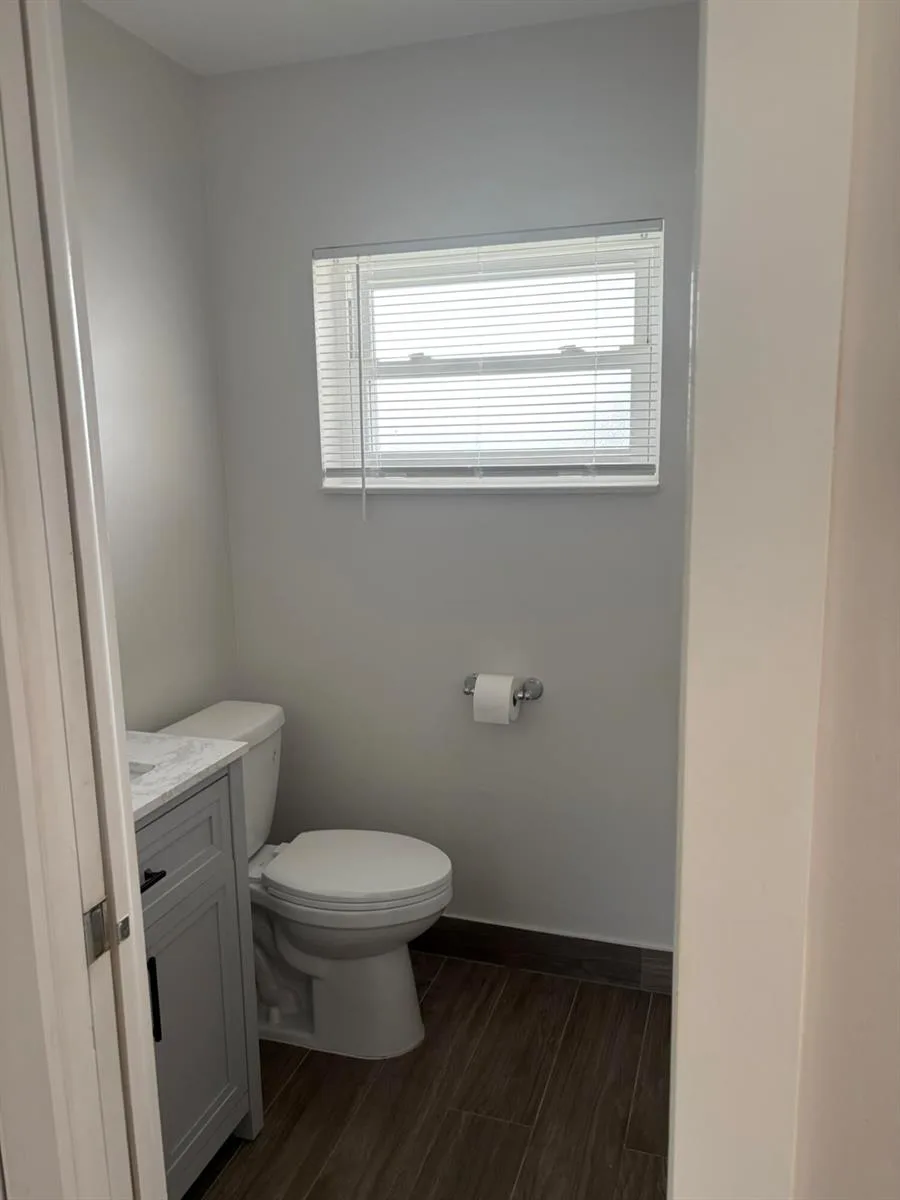 2930 CROSLEY Drive E # J, West Palm Beach, FL 33415 photo 9