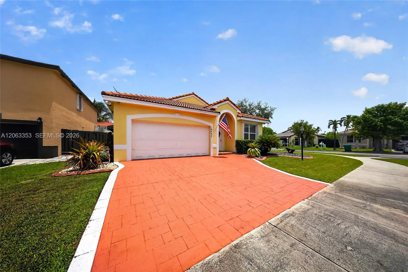16437 SW 76th Ter, Miami, FL 33193 photo 9