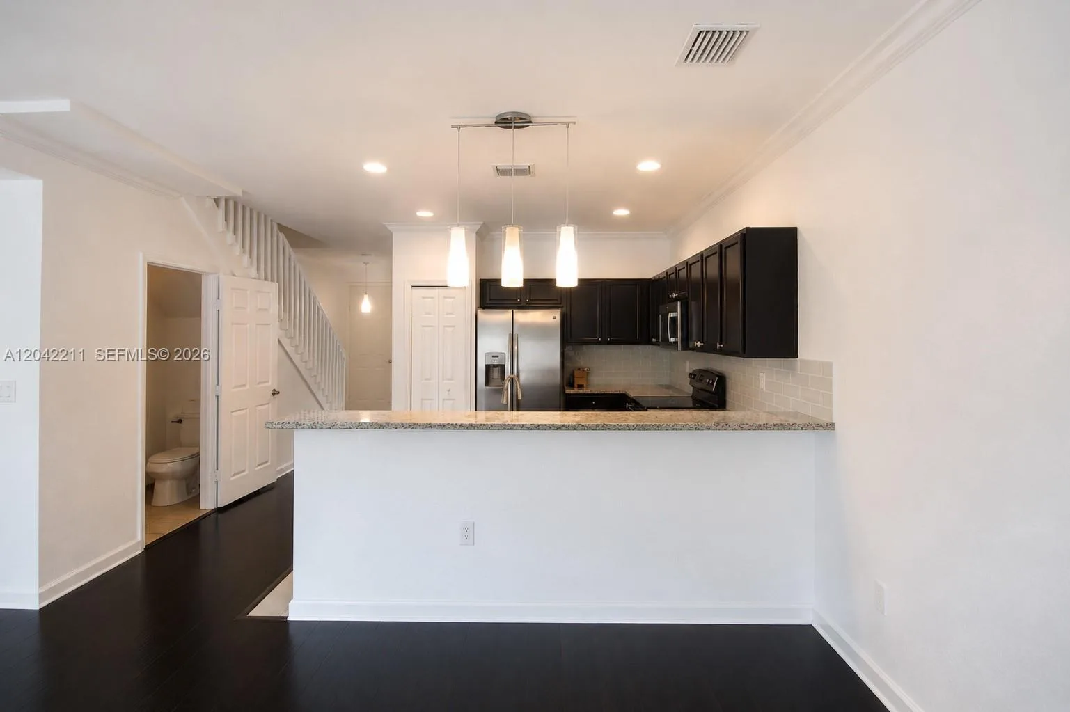 8954 W 35th Way, Hialeah, FL 33018 photo 8