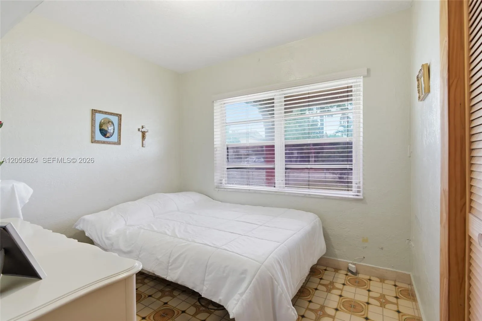 921 E 14 St, Hialeah, FL 33010 photo 11