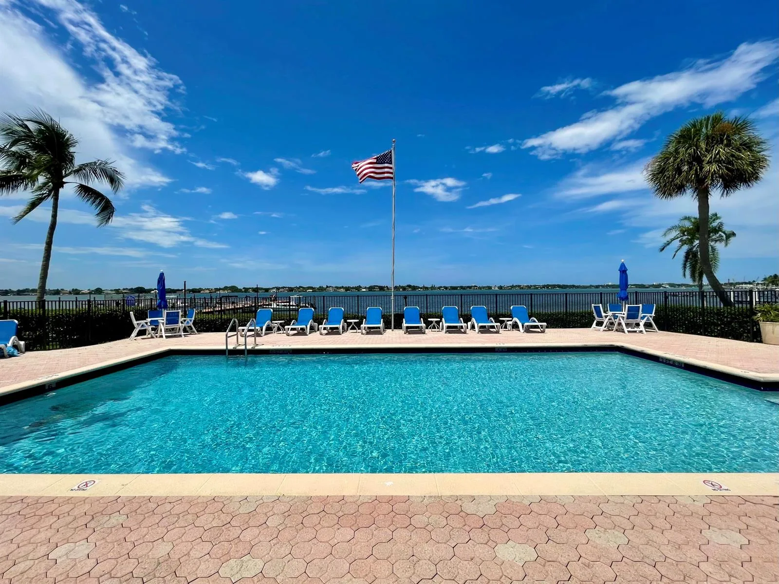 825 CENTER Street # 8A, Jupiter, FL 33458
