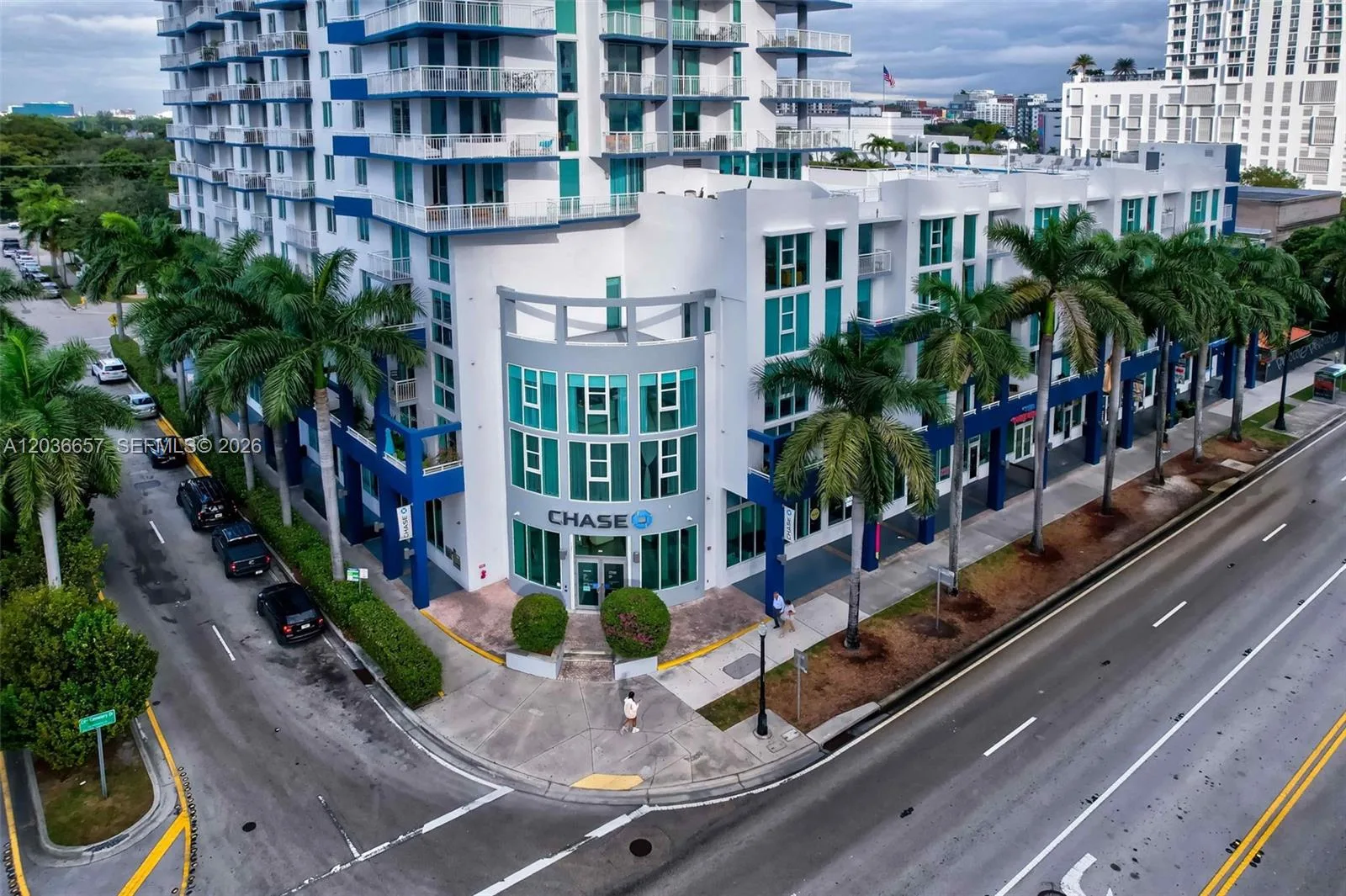 275 NE 18th St, Miami, FL 33132 photo 2
