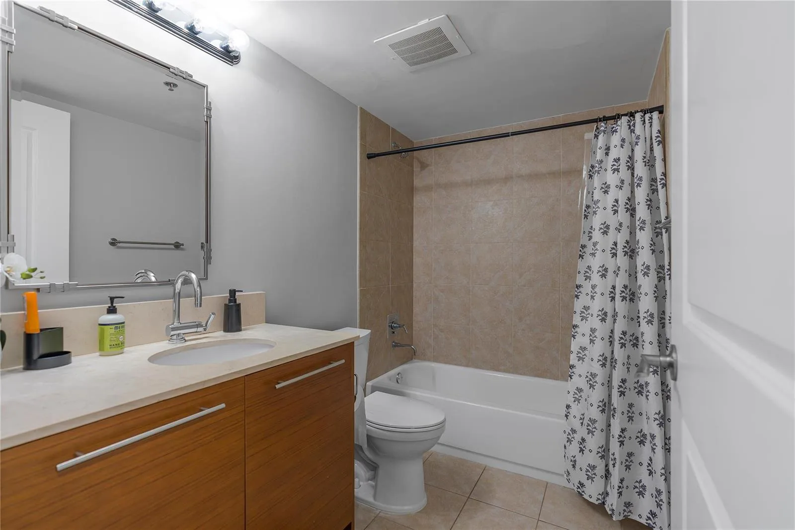 2641 N FLAMINGO Road # 901N, Sunrise, FL 33323 photo 13