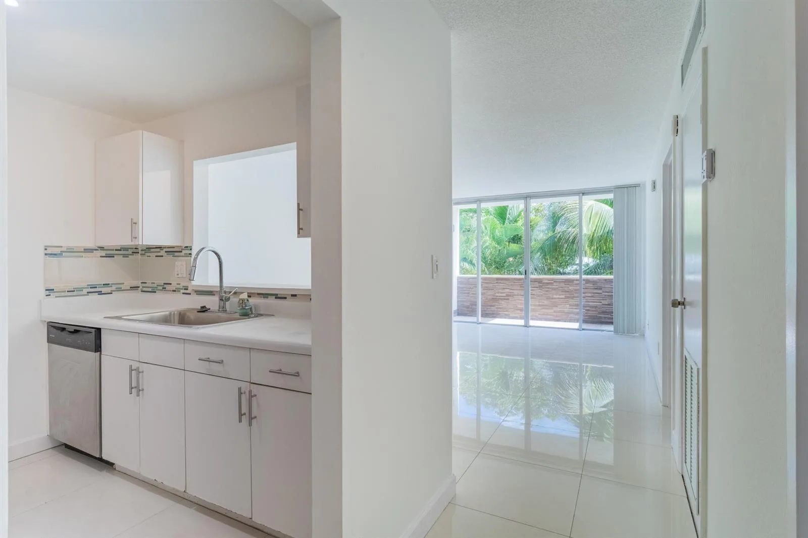 2160 SW 16TH Avenue # 317, Miami, FL 33145 photo 4