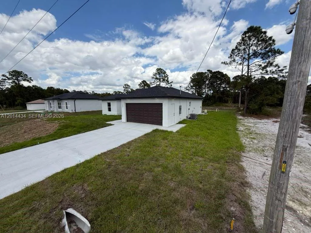 765 PUCCINI AVE S, Lehigh Acres, FL 33974 photo 2
