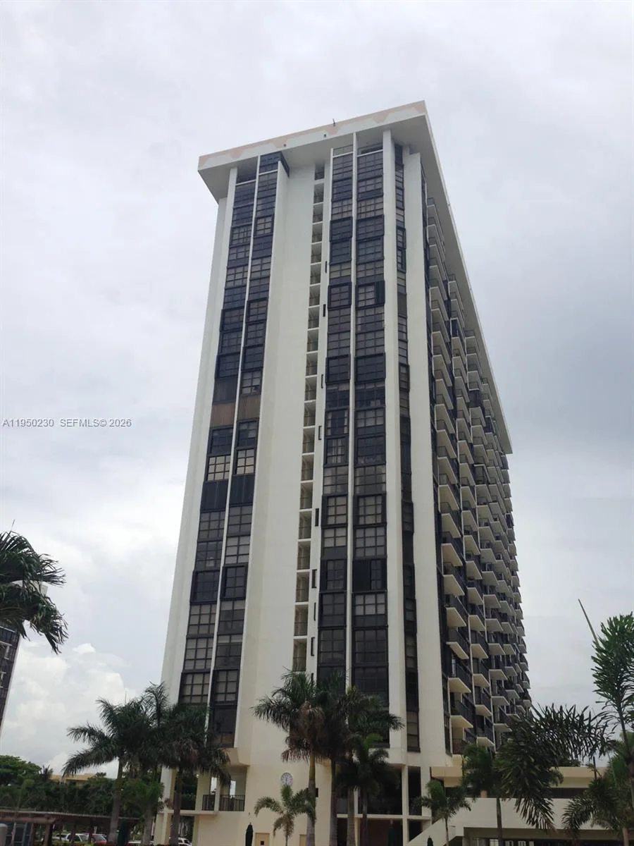 Brickell Place photo 6