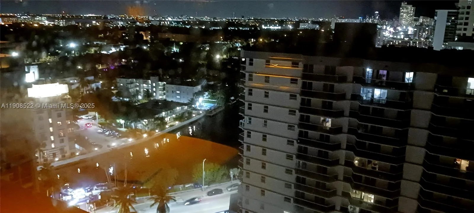 2401 Collins Ave # 1708, Miami Beach, FL 33140 photo 10