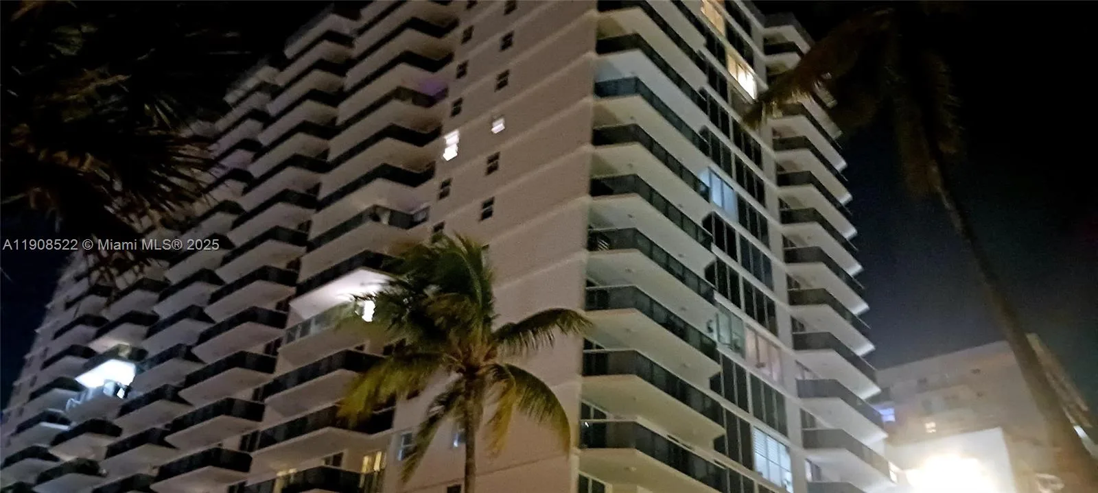 2401 Collins Ave # 1708, Miami Beach, FL 33140 photo 4