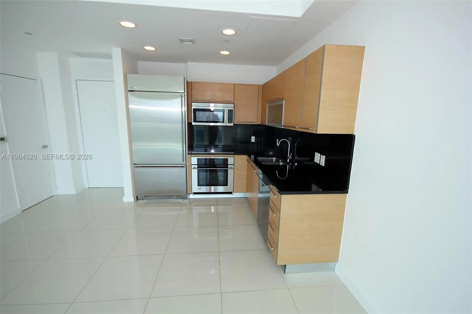 950 Brickell Bay Dr # 4709, Miami, FL 33131 photo 5