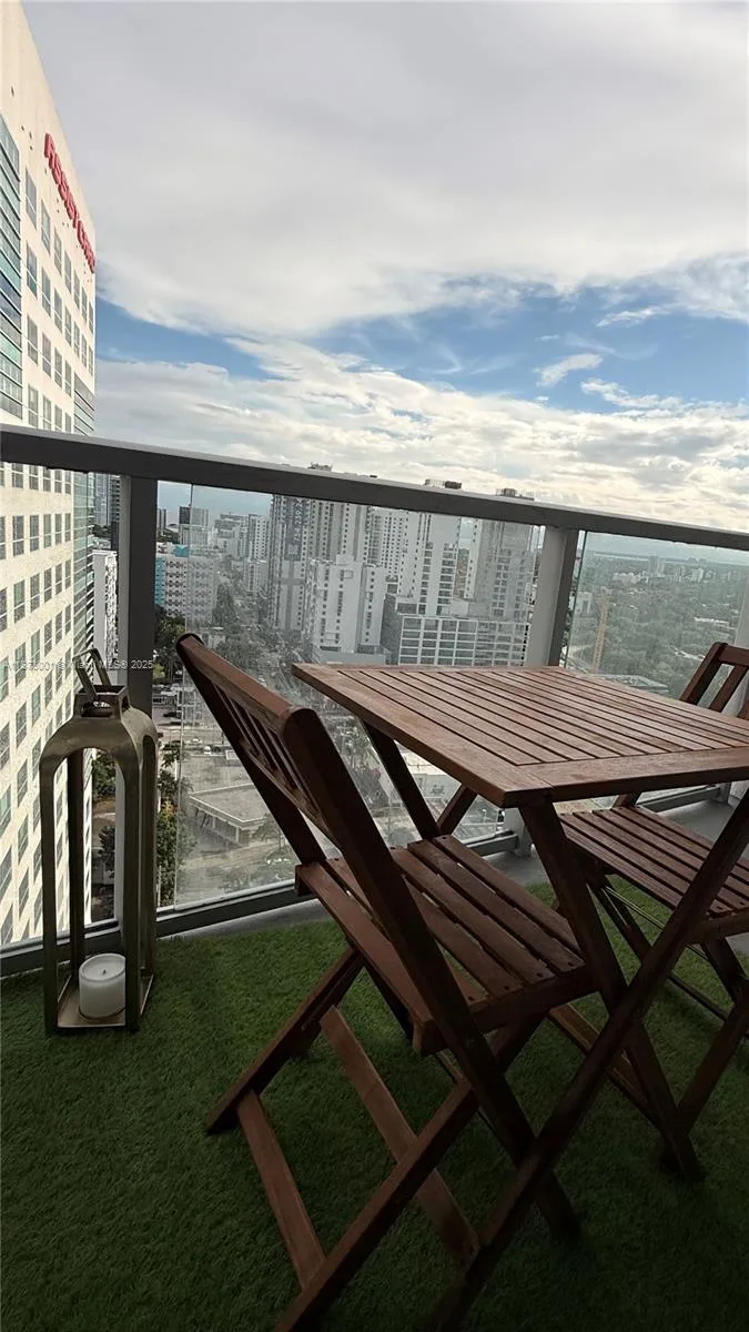 185 SW 7th St # 2206, Miami, FL 33130 photo 10