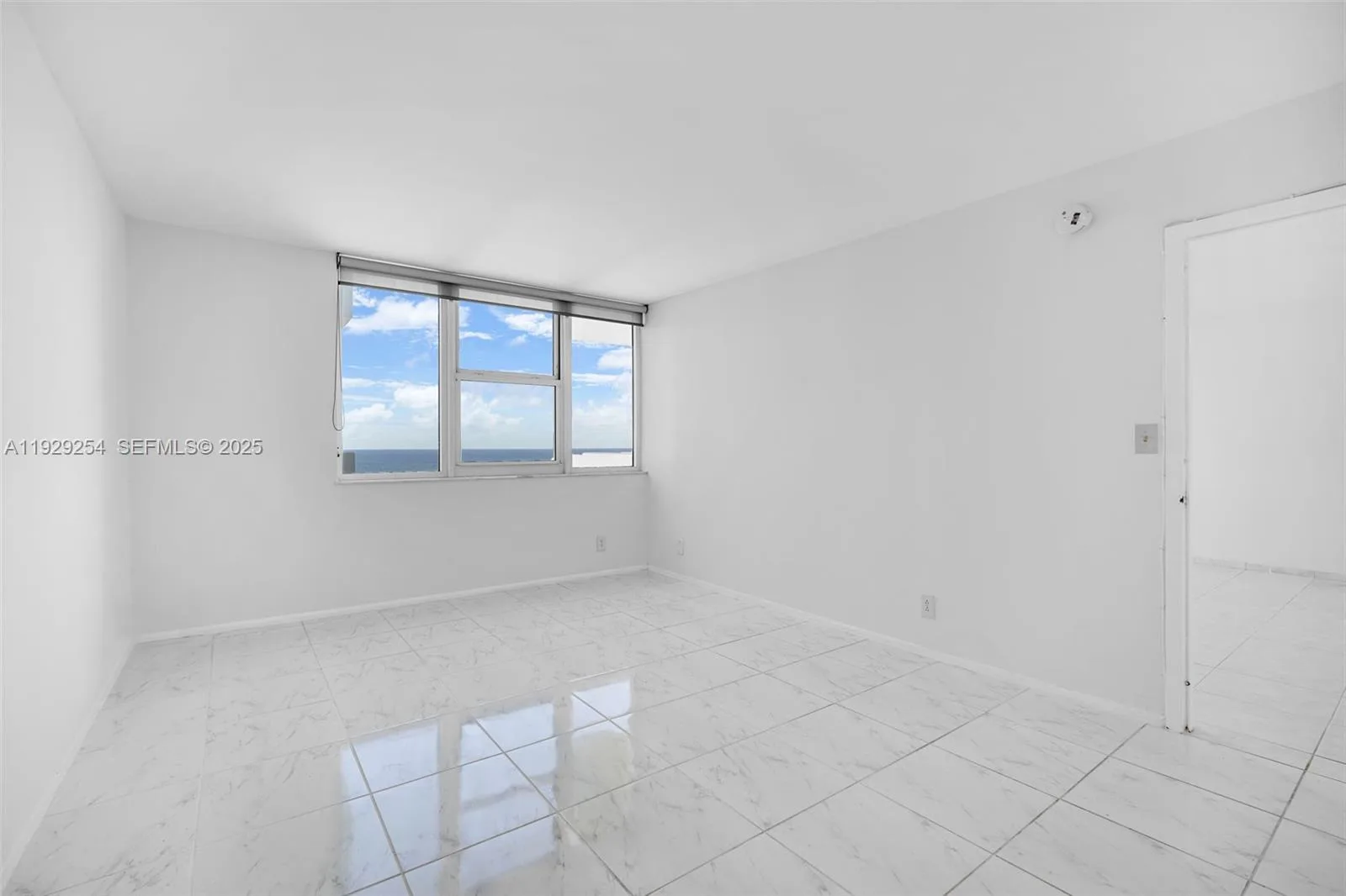 2030 S Ocean Dr # 1817, Hallandale Beach, FL 33009 photo 5