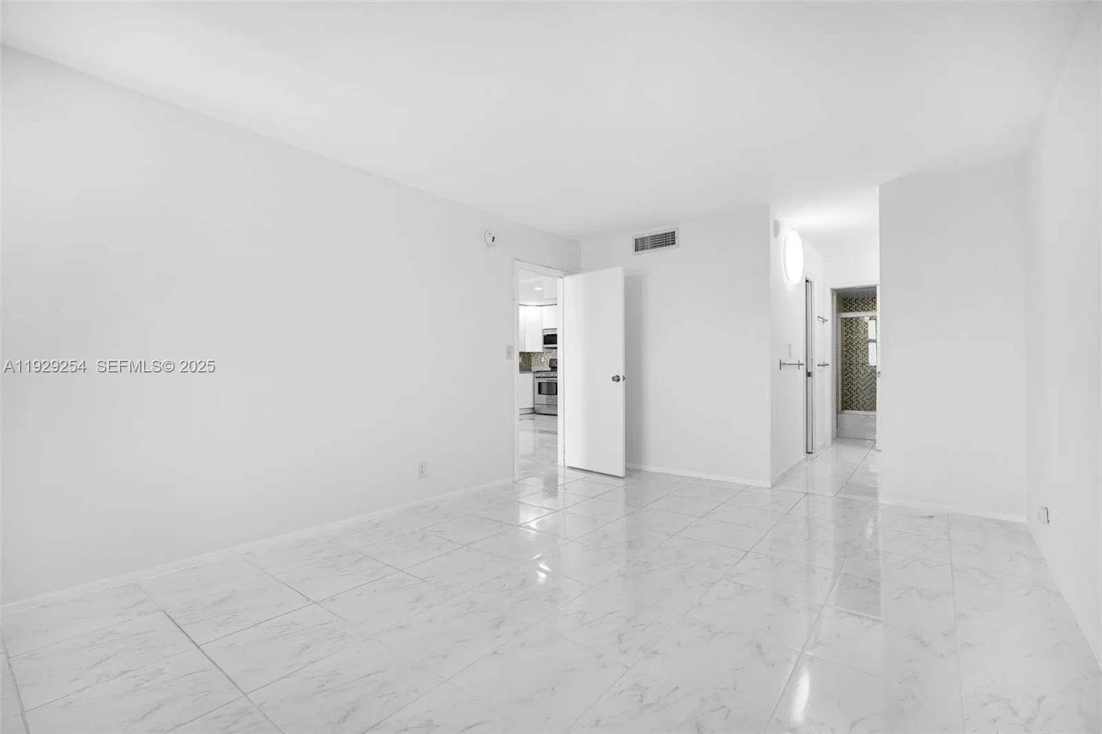 2030 S Ocean Dr # 1817, Hallandale Beach, FL 33009 photo 8
