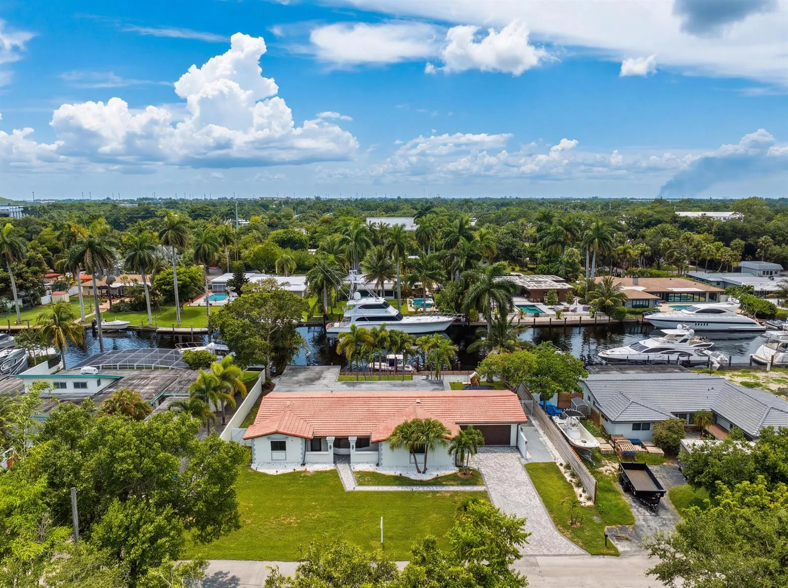 2587 SW 30TH Avenue, Fort Lauderdale, FL 33312 photo 3