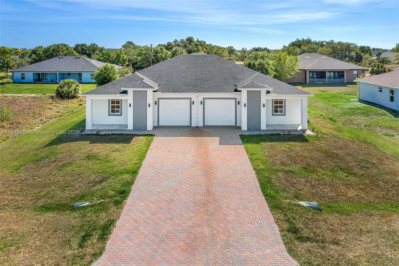 2516 Park Rd # 2516, Lehigh Acres, FL 33971