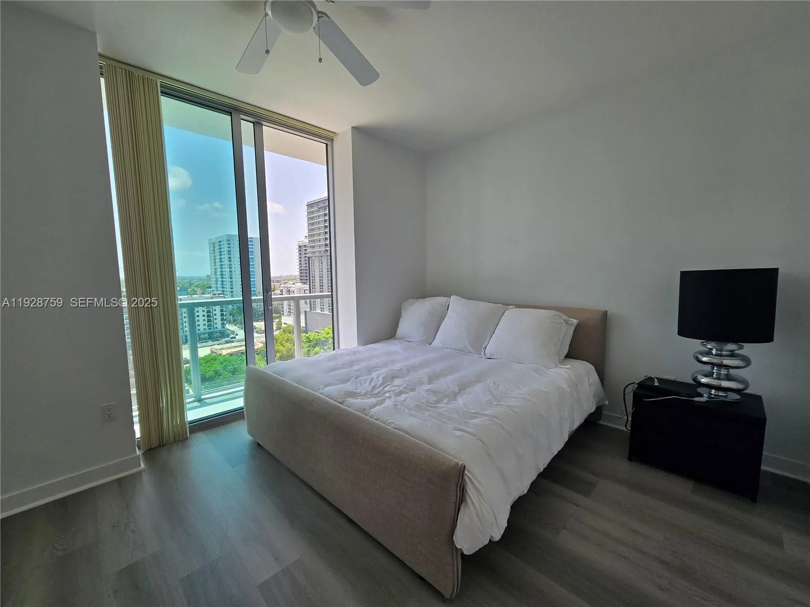 79 SW 12th St # 1701-S, Miami, FL 33130 photo 8