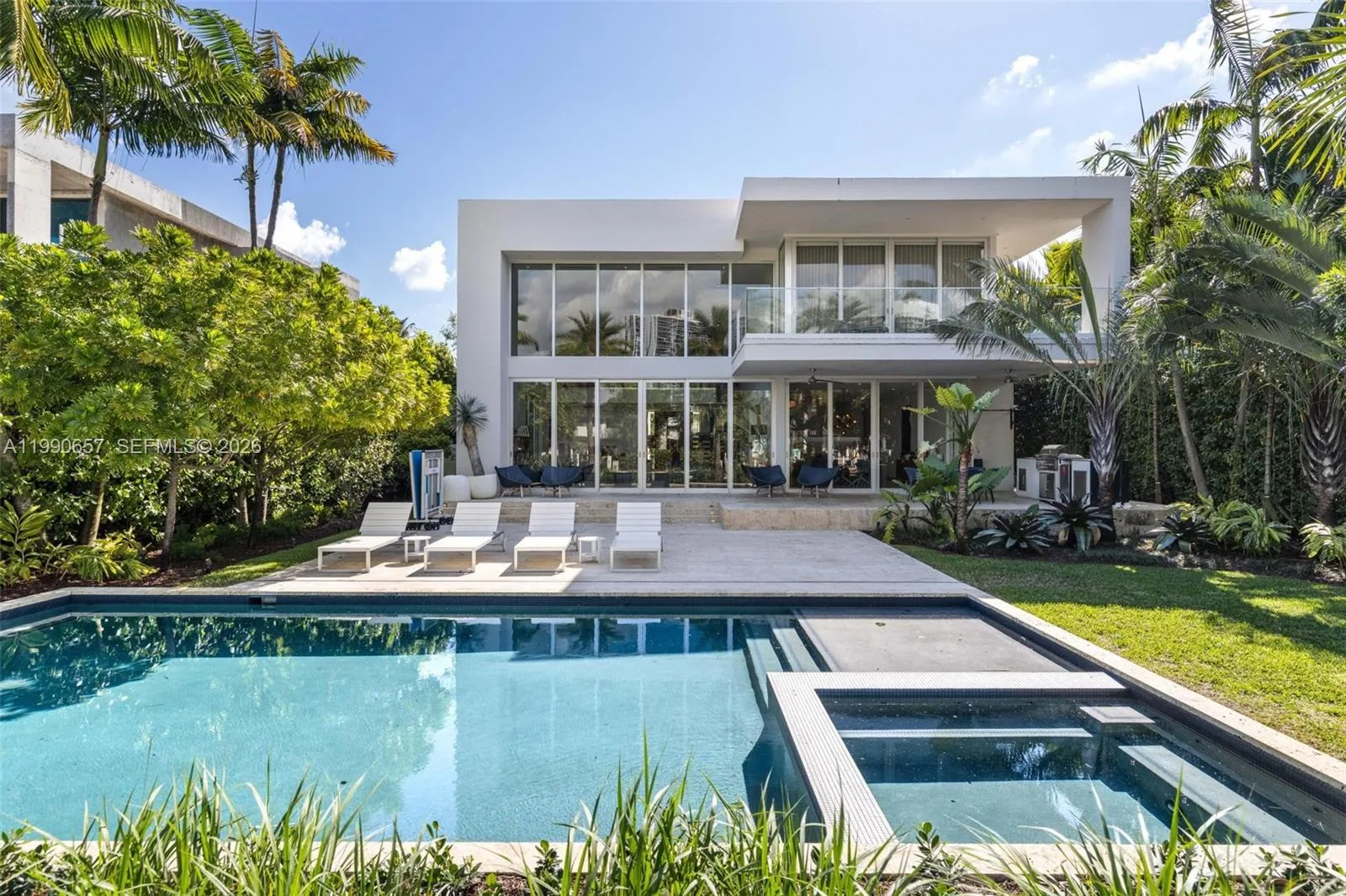 410 Golden Beach Dr, Golden Beach, FL 33160