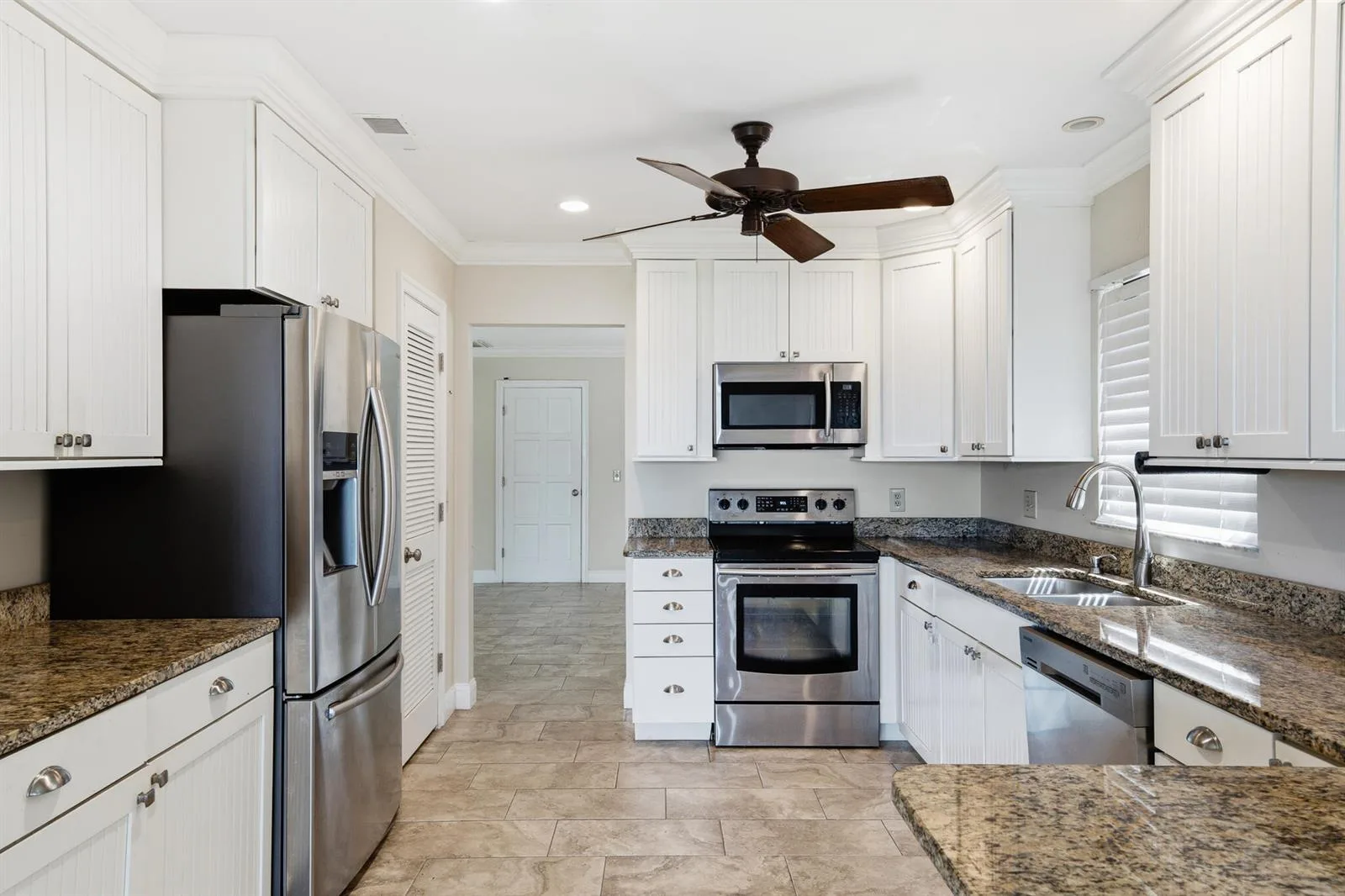 911 NW Sunset Terrace, Stuart, FL 34994 photo 11