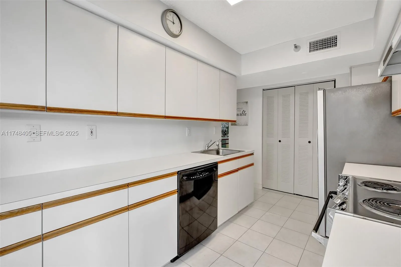 19101 NE 36th Ct # 307, Aventura, FL 33180 photo 10