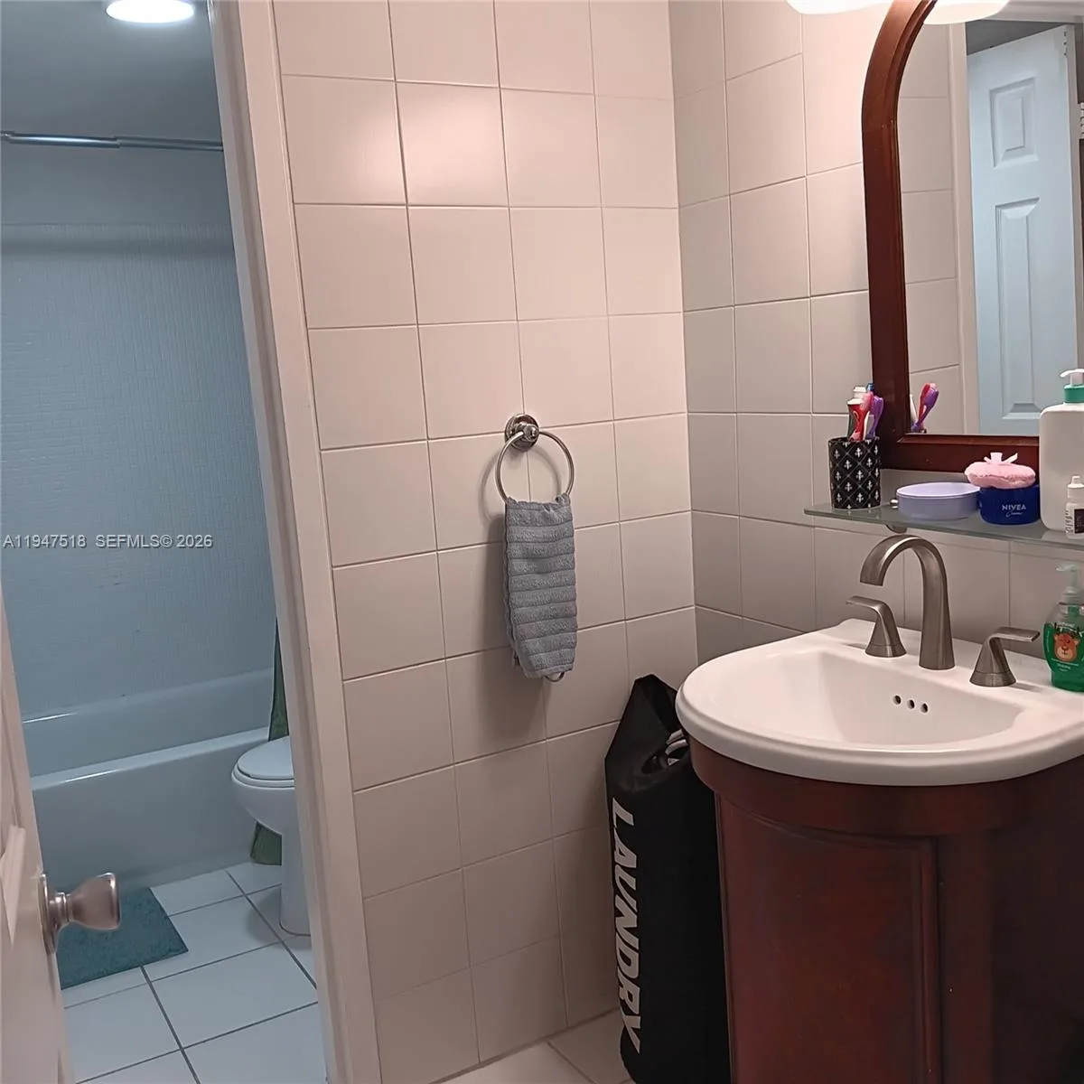 2821 N Miami Beach Blvd # 4M, North Miami Beach, FL 33160 photo 11