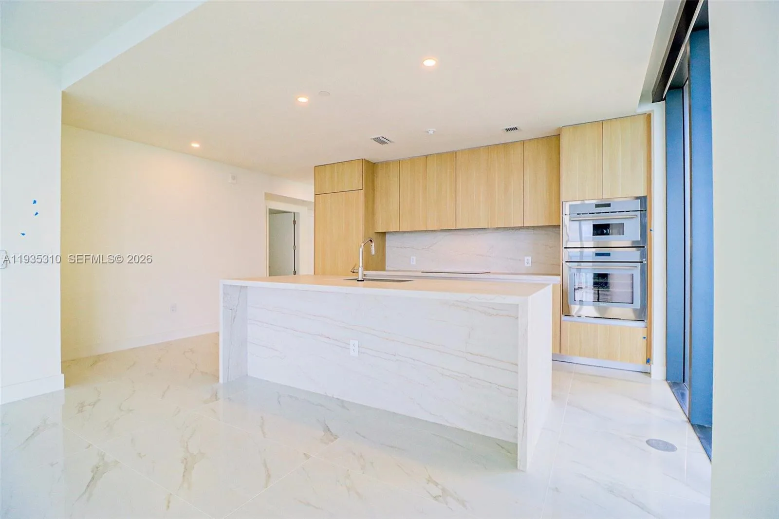 700 NE 24 St # 4201, Miami, FL 33137 photo 9