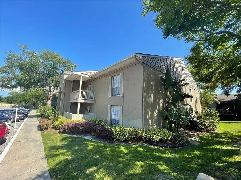 395 Wymore # 100, Other City - In The State Of Florida, FL 32714 photo 2
