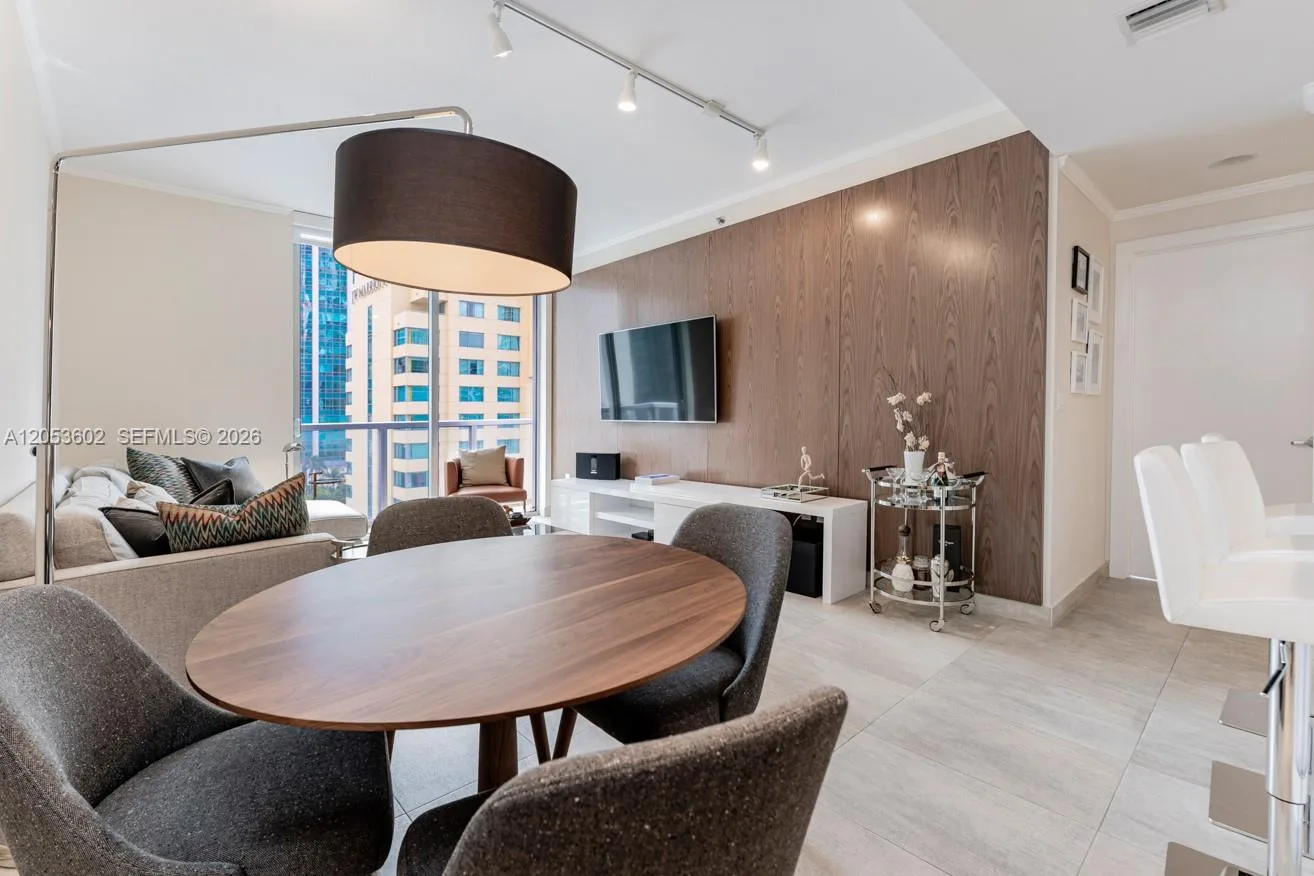 1060 Brickell Ave # 1507, Miami, FL 33131 photo 7