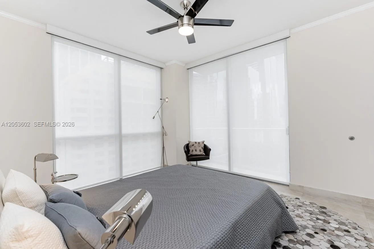 1060 Brickell Ave # 1507, Miami, FL 33131 photo 8