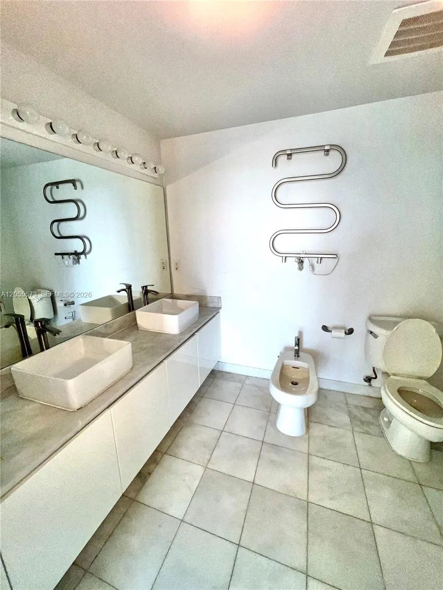 601 NE 36th St # 1307, Miami, FL 33137 photo 7