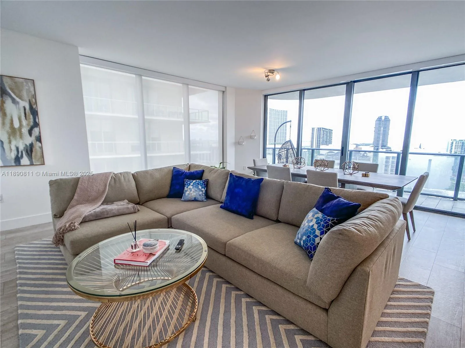 121 NE 34th St # 908, Miami, FL 33137 photo 3