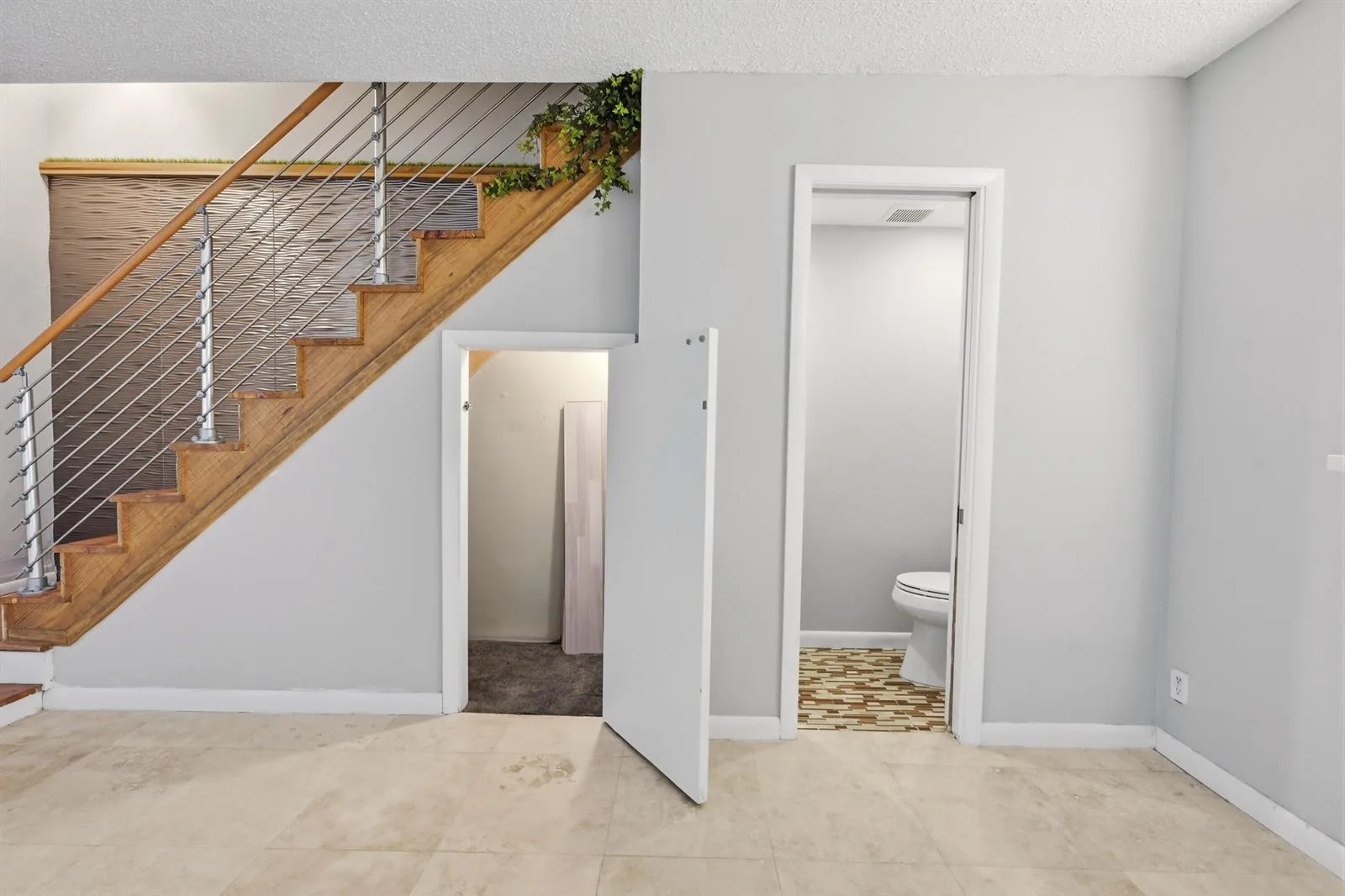 905 NE 28th Street # 206, Wilton Manors, FL 33334 photo 9