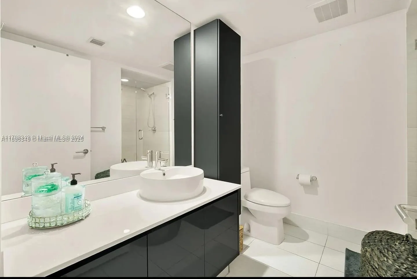 31 SE 6th St # 1201, Miami, FL 33131 photo 9