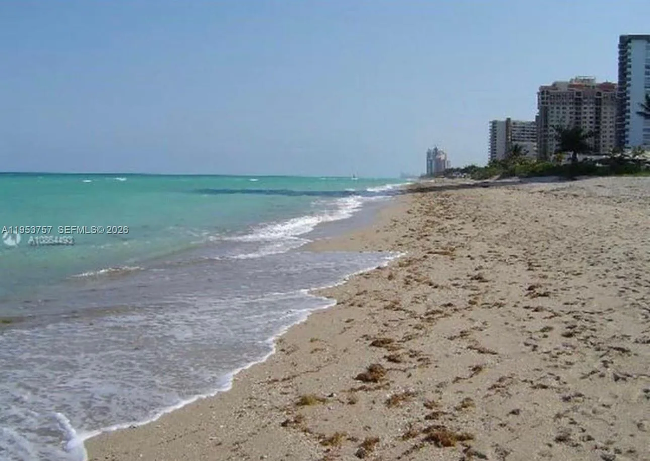 1000 Parkview Dr # 528, Hallandale Beach, FL 33009 photo 5